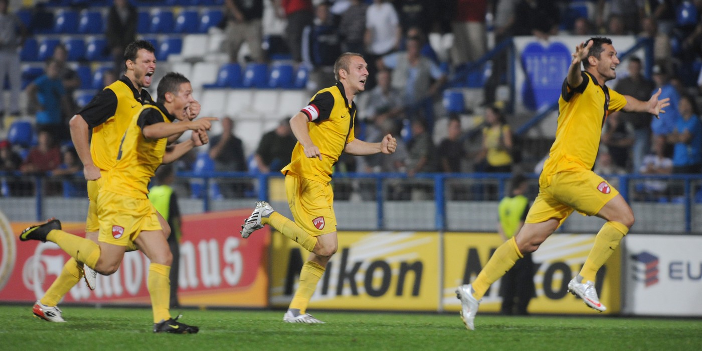 Dinamo, echipament de joc inspirat din „Minunea de la Liberec”: „Am vrut să însemne ceva pentru suporteri”