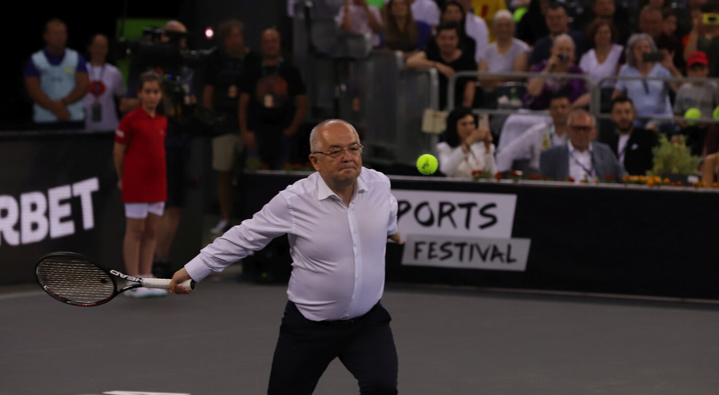 Emil Boc, verdict dur după Ararat Armenia – U Cluj: „Fosta campioană a URSS e o nucă tare! A fost un duş bun”