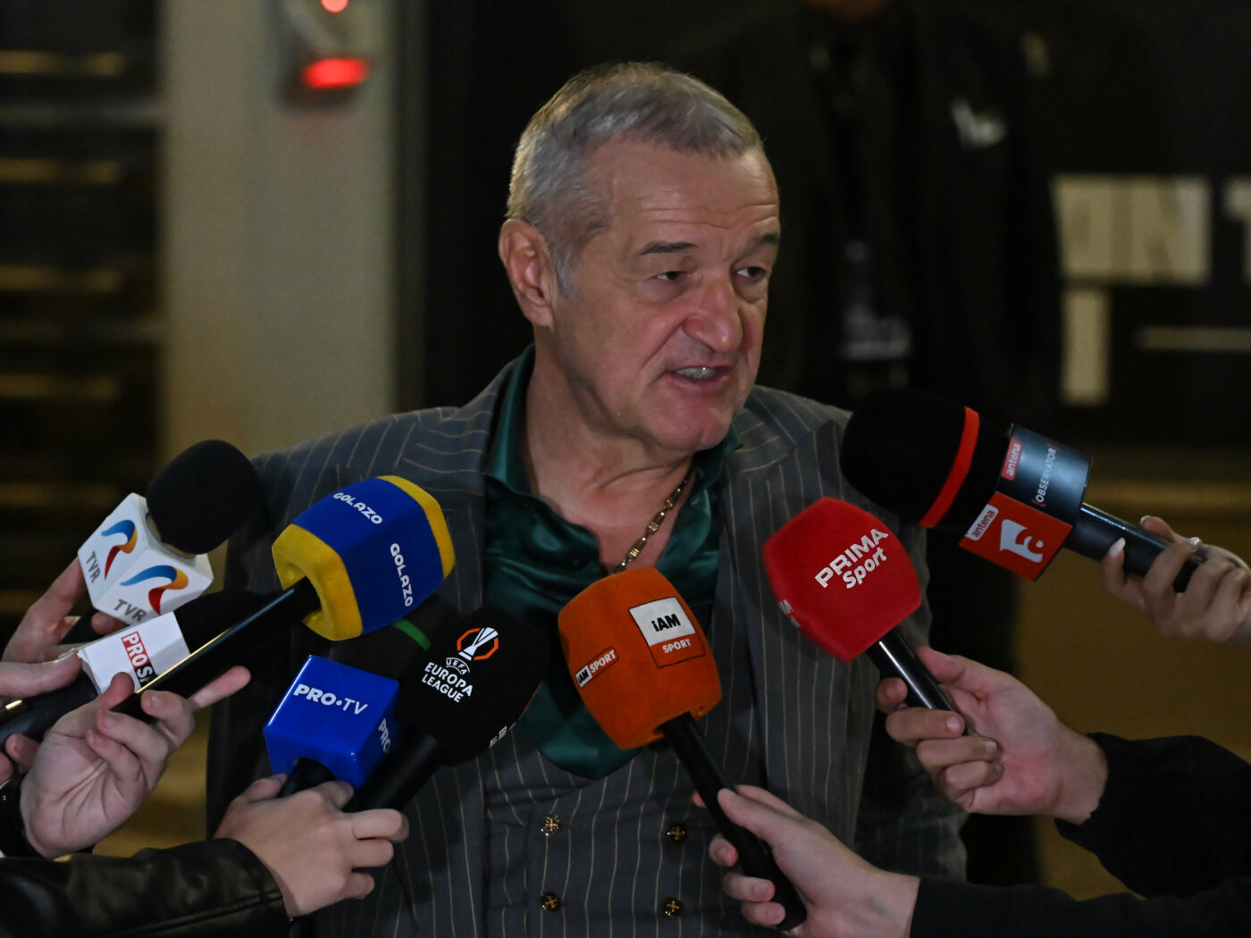 Gigi-Becali-aroganta-de-supercampion-cu-