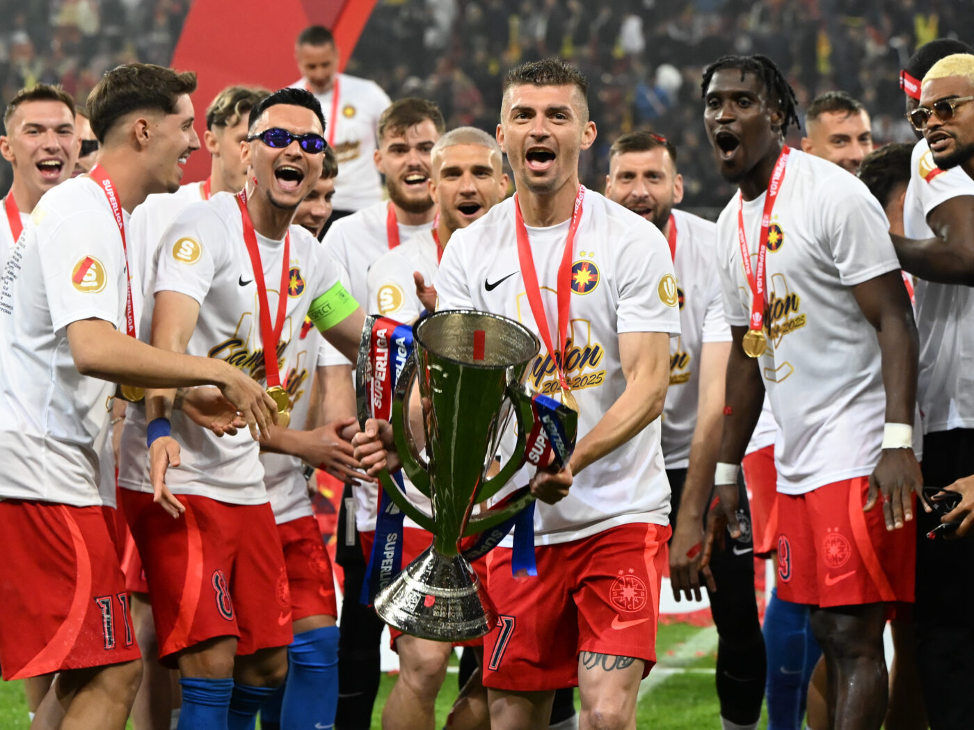 Mesajul-emotionant-pe-care-Florin-Tanase-golgheterul-FCSB-in-cupele-europene-din-lotul-actual-il-transmite-in-ziua-startului-spre-visul-Champions-League-„Asa-imi-doresc-sa-fie-acest-sezon-EXCLUSIV-1400x1050.jpg