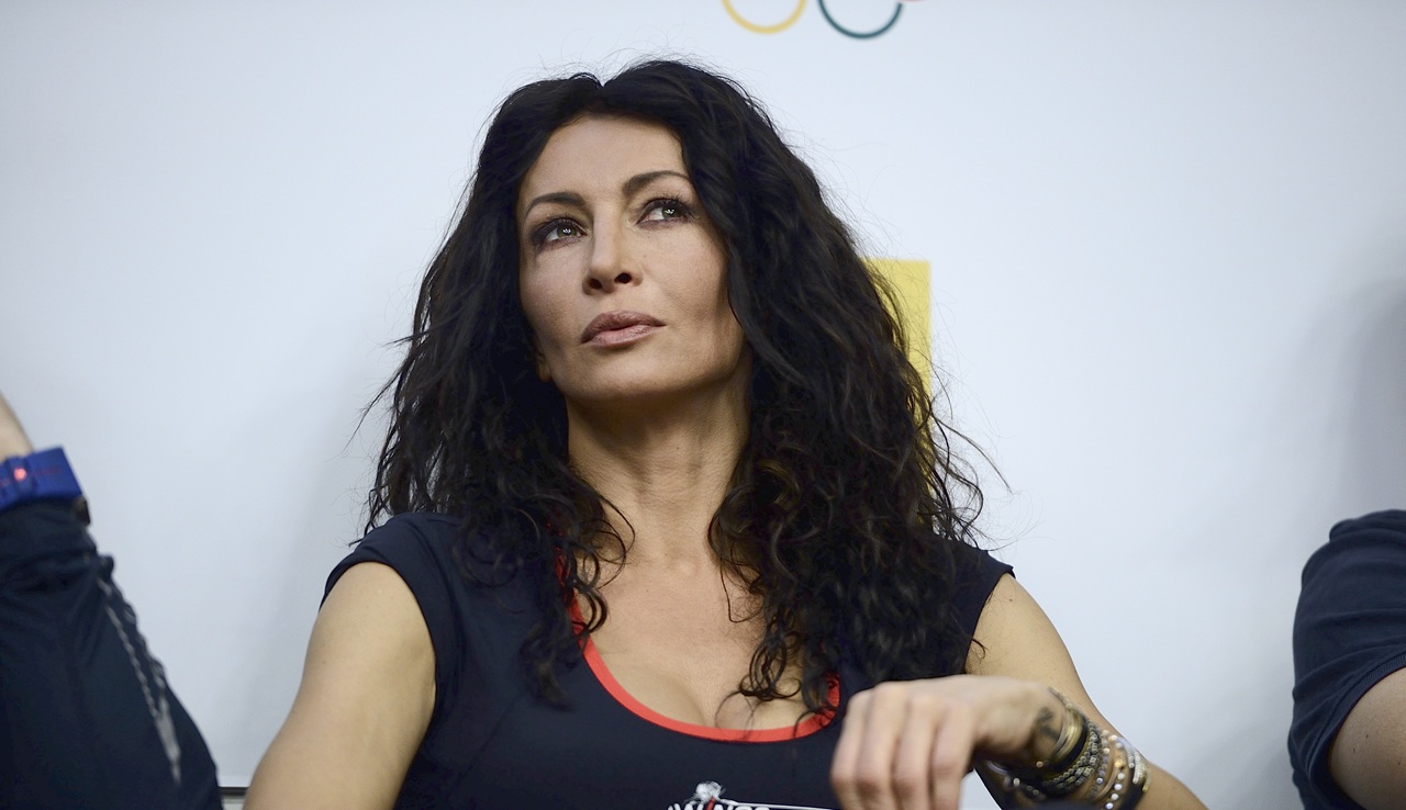 Mihaela-Radulescu-e-obligata-sa-treaca-prin-iad-dupa-moartea-lui-Felix-Baumgartner.-Procurorii-italienii-au-decis-s-o-audieze.jpg