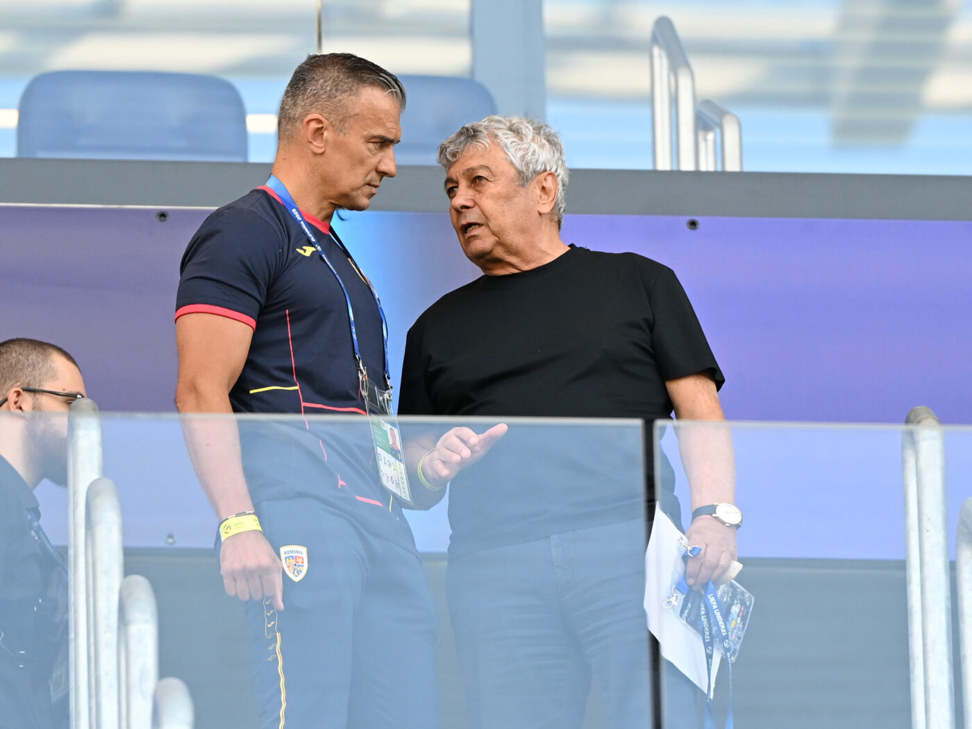 S-a-confirmat-Daniel-Pancu-sunat-de-Mircea-Lucescu-pentru-tricolorul-problematic-dezvaluit-de-ProSport-„L-am-folosit-pe-Rares-Ilie-translator-ca-sa-ma-inteleg-cu-el-bine-ca-nea-Mircea-stie-franceza-1400x1051.jpg