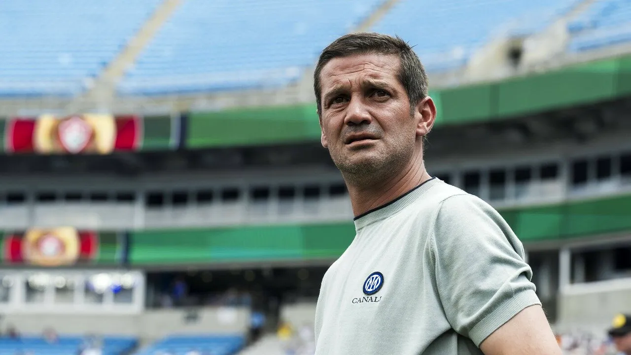 Ultimatum pentru „trădătorul” lui Chivu. Inter aşteapă OK-ul lui Ancelotti pentru mutarea verii