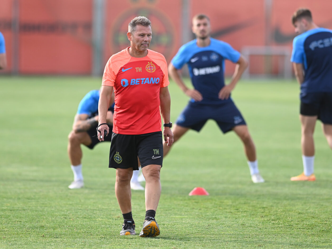Verdict despre metodele lui Neubert de la FCSB, care au stârnit controverse: „Cine putea să bată sistemul antidoping? Meme, Gigi Becali?”
