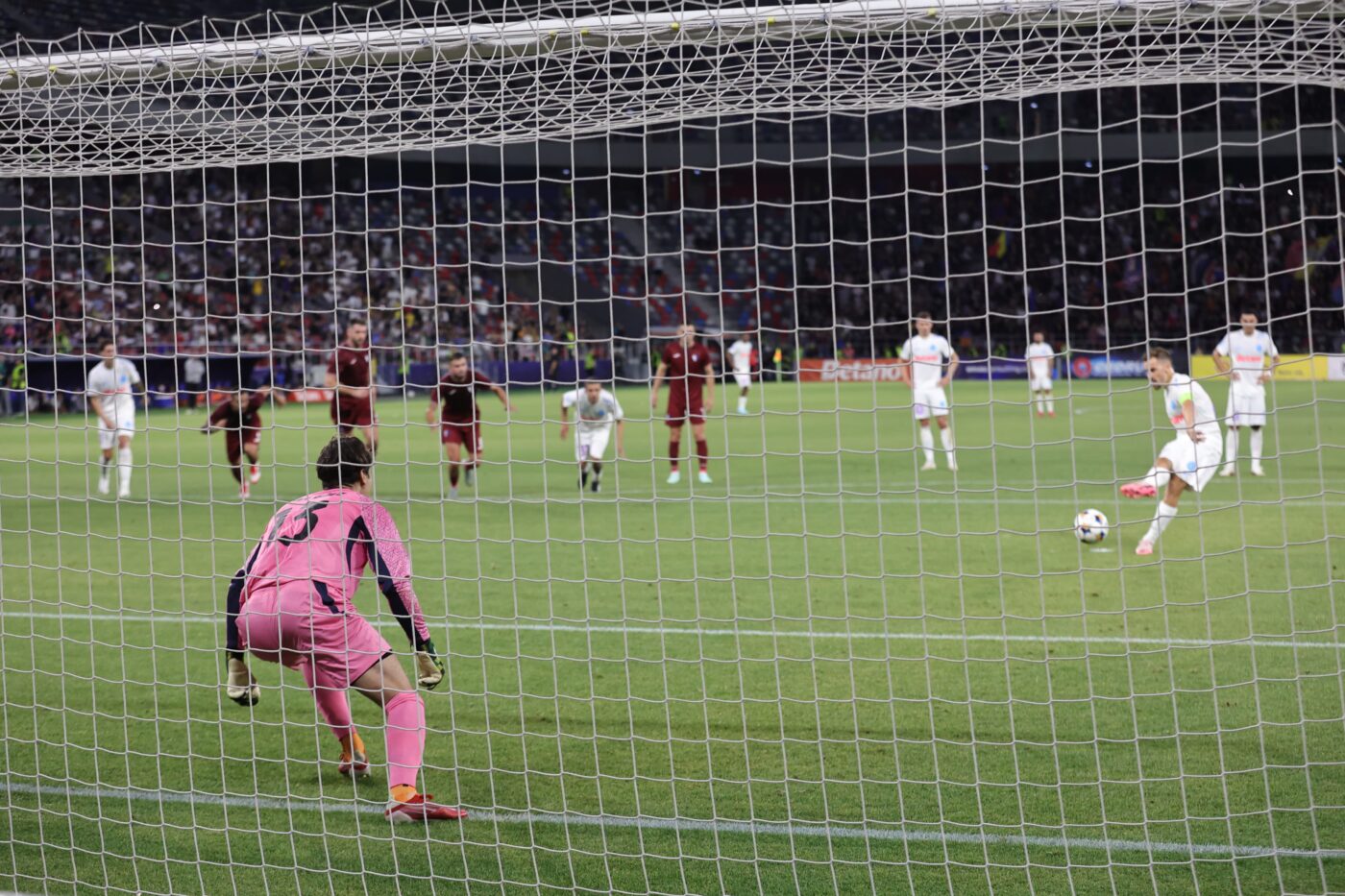 FCSB – Inter Escaldes 2-0, LIVE TEXT ONLINE în turul 1 preliminar din Liga Campionilor. Darius Olaru transformă de la 11 metri și dublează avantajul gazdelor
