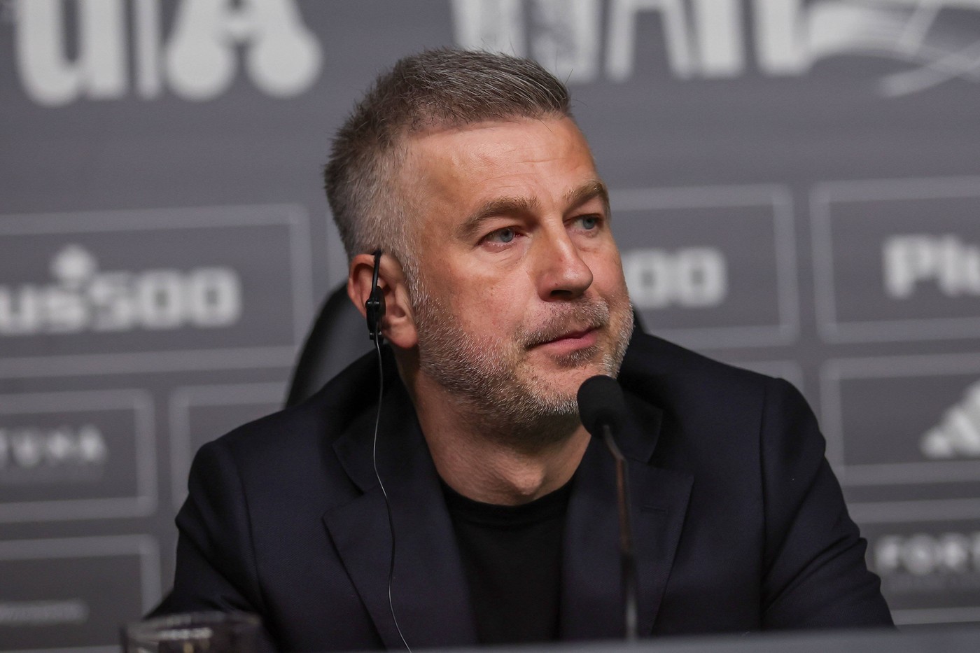 „Vă promit asta!”. Edi Iordănescu, mesaj direct pentru conducere și fani, după ce Legia Varșovia a cucerit Supercupa Poloniei