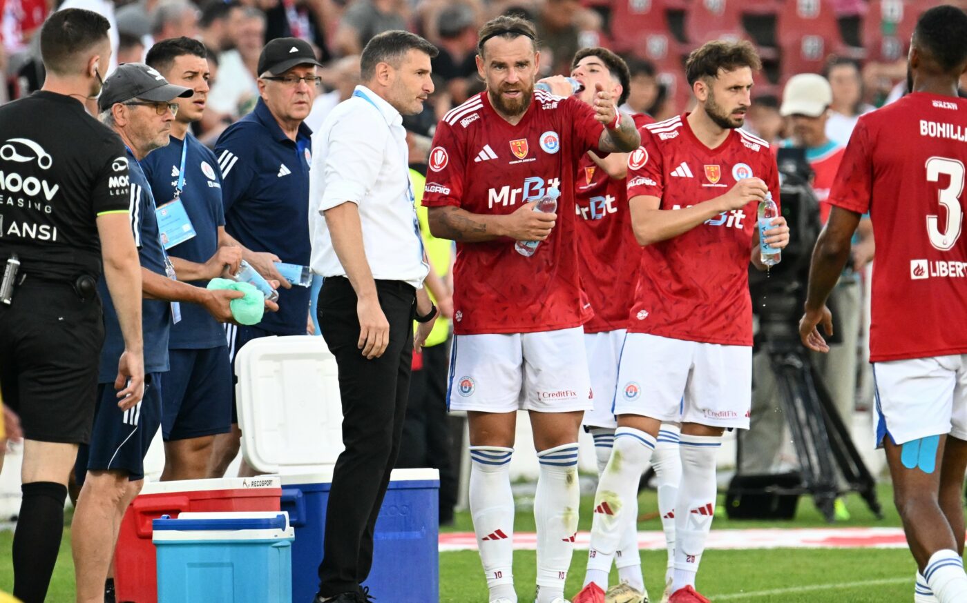 Decizie șocantă în Superliga: Eric Bicfalvi a fost dat afară!