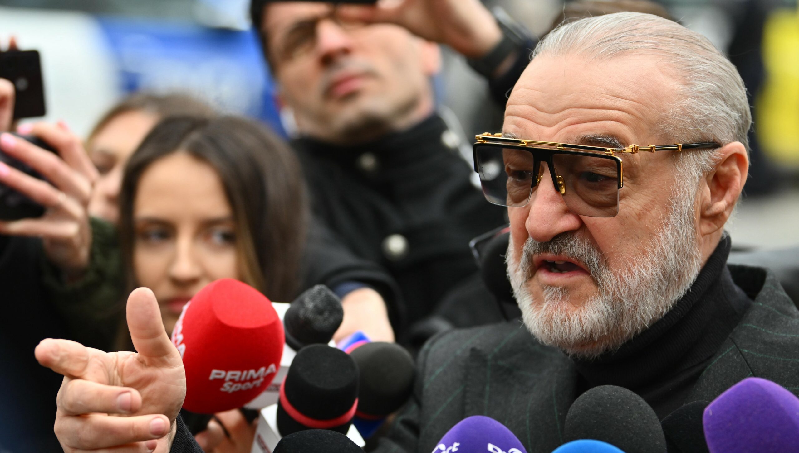 Gigi Becali a decis cine va fi noul antrenor de la FCSB: „Îl sun pe el ...