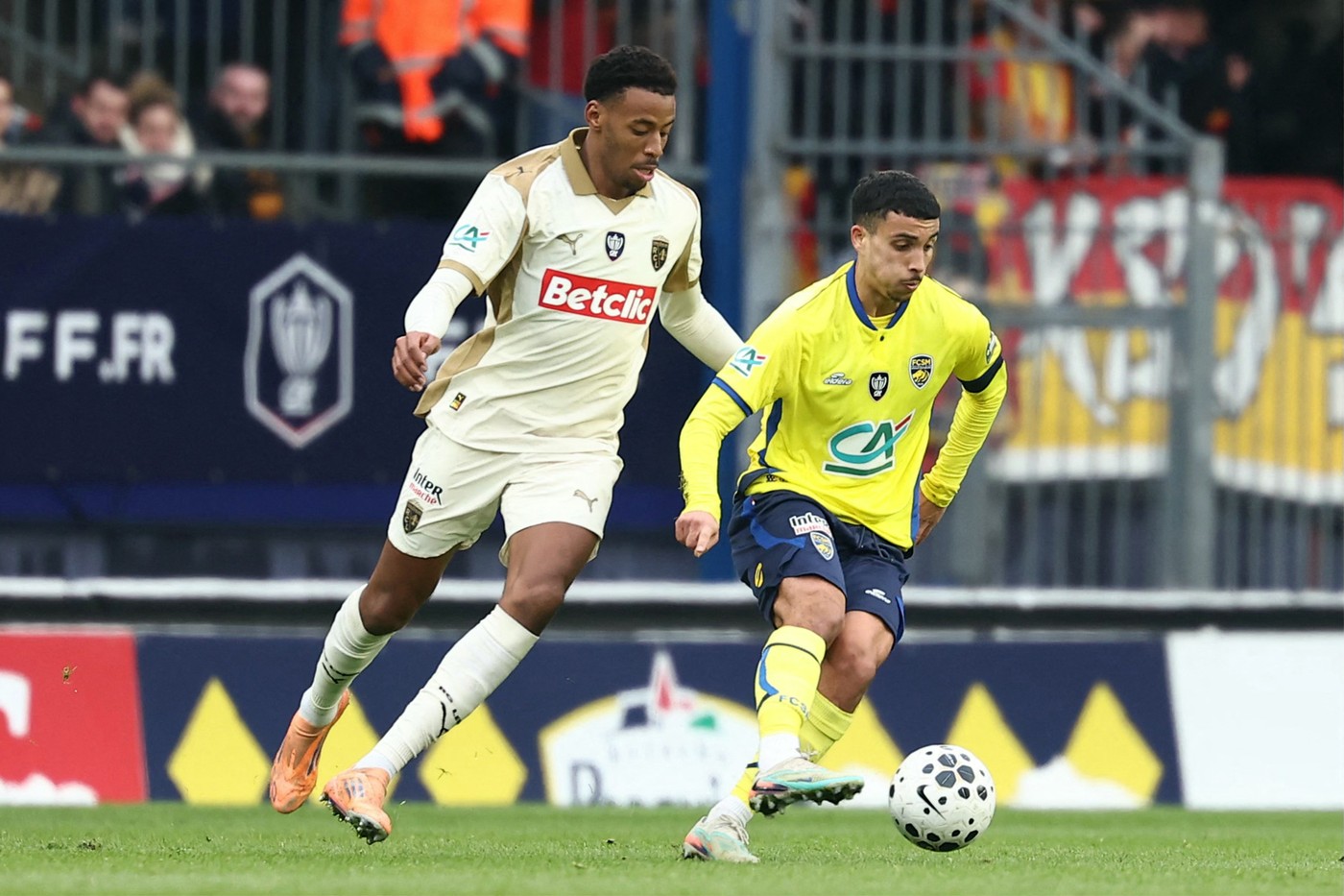 FCSB vizează un atacant algerian: "Foarte bun pentru România"