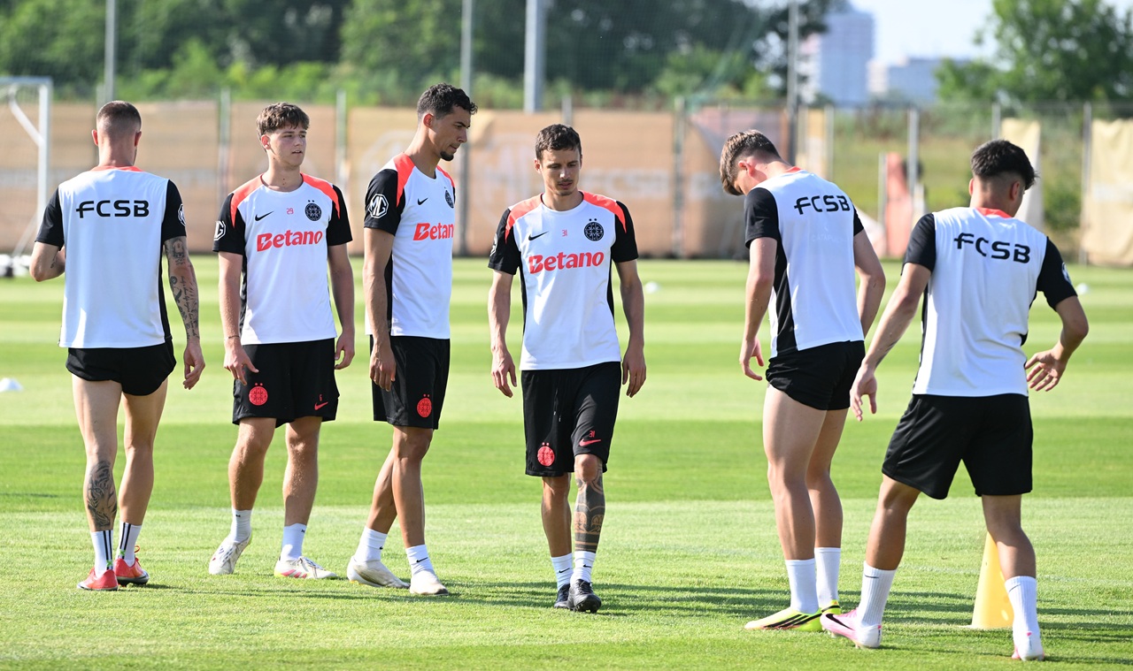 Cum arată primul 11 al FCSB fără alte transferuri. Verdictul lui Mihai Stoica: „Absolut!”