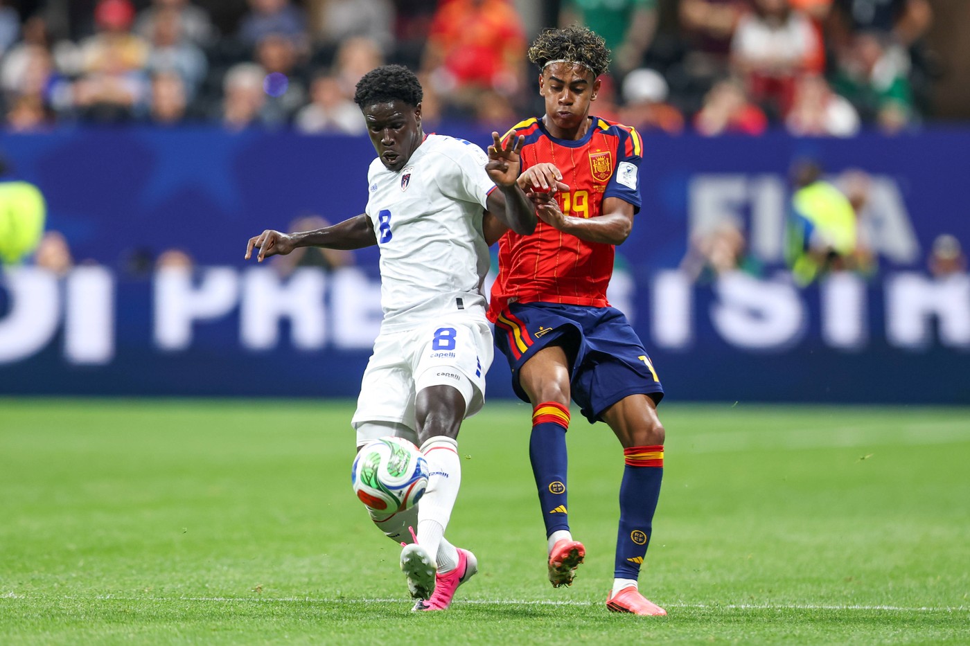 LIVEBLOG Joao Paulo de la FCSB în finala pentru 16-imi la Cupa Mondială! Cine se califică la aceste scoruri în Uruguay – Spania și Capul Verde – Arabia Saudită. Clasament LIVE grupa H