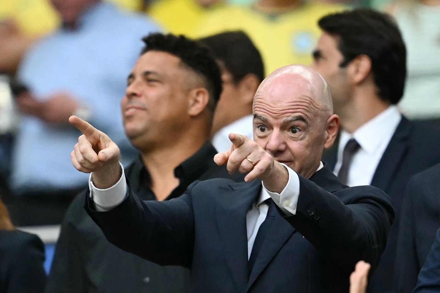 CM 2026 Jules Verne e copil mic pe lângă Gianni Infantino. 27 de zboruri pentru a vedea 24 de meciuri în două săptămâni la Cupa Mondială