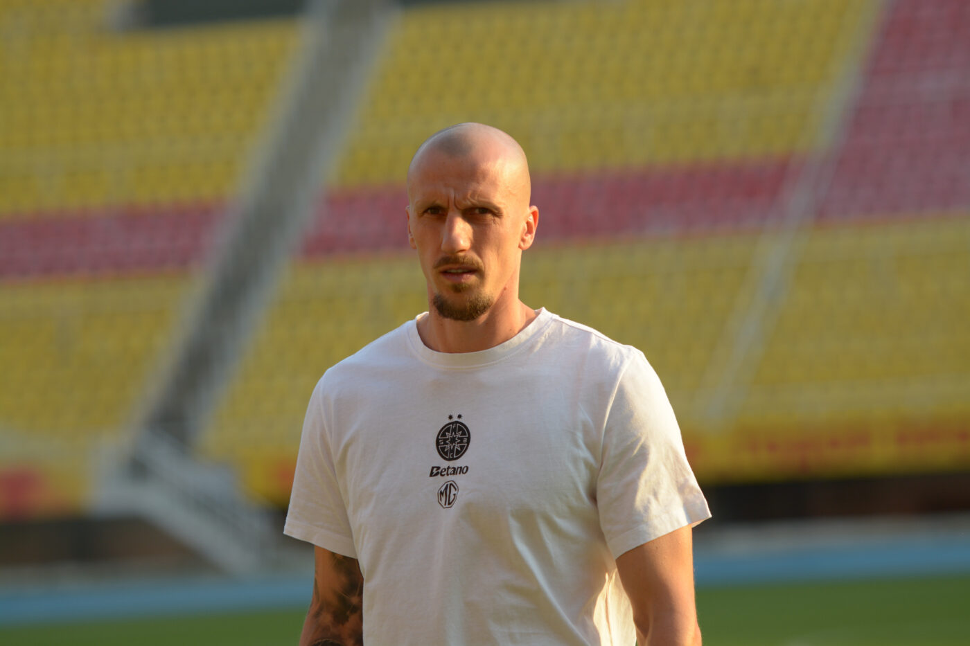 Reacția tulburătoare a lui Vlad Chiricheş după ce a fost îndepărtat de Gigi Becali de la FCSB: „Nu e uşor să-mi găsesc cuvintele”