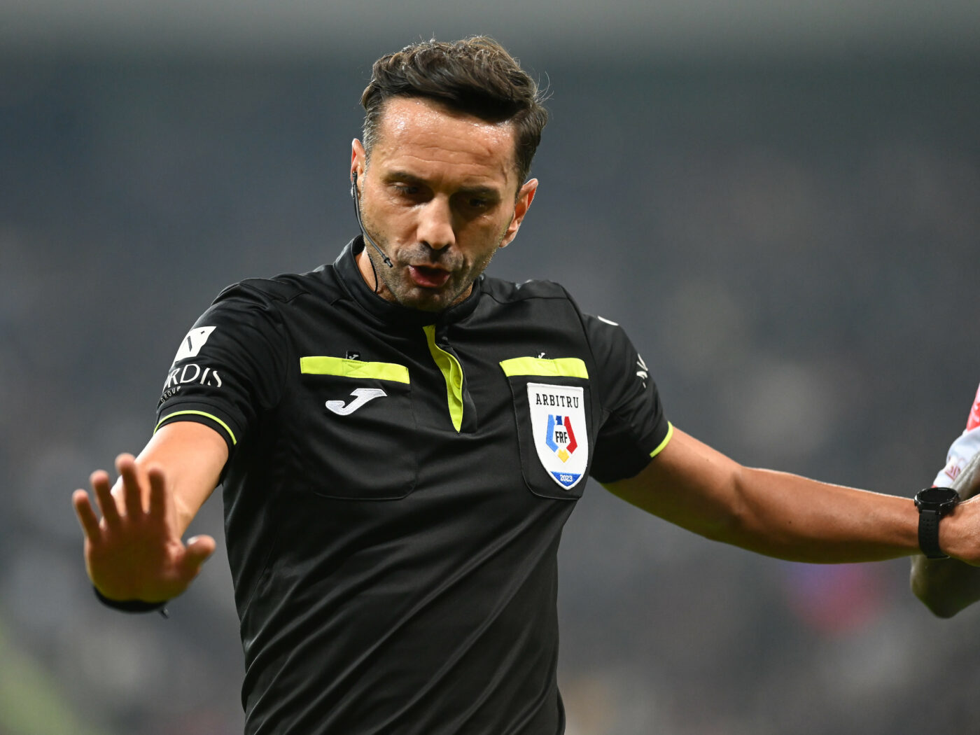 Sebastian Colțescu, mutat de pe gazon la birourile CCA! Nu va mai arbitra în Superliga, Kyros Vassaras i-a găsit un nou job