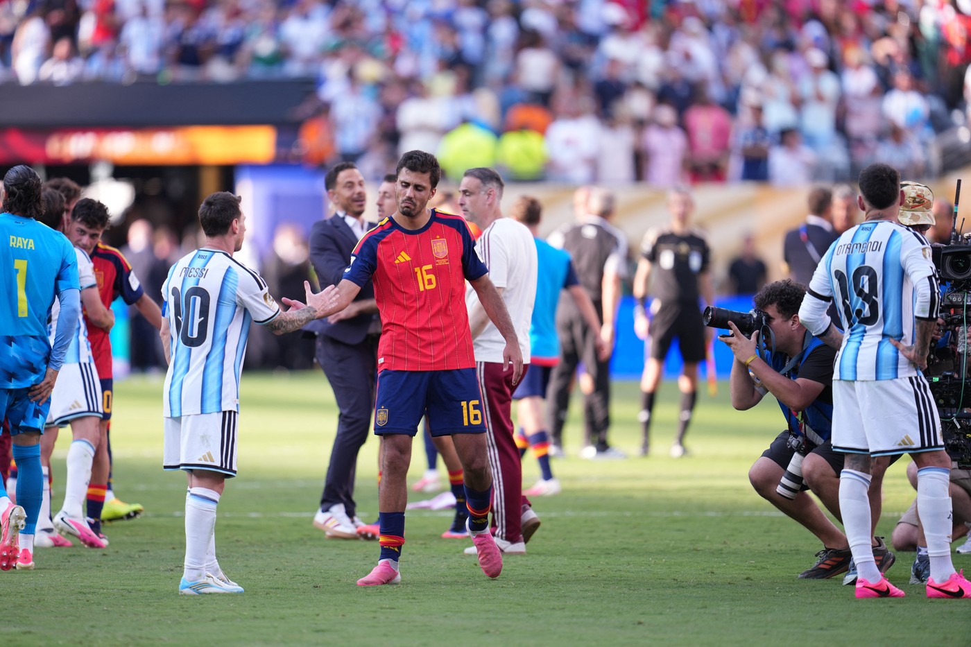 CM 2026 A fost ales jucătorul Cupei Mondiale, dar nu s-a sfiit să spună asta despre Leo Messi: „Cel mai bun din istorie!”
