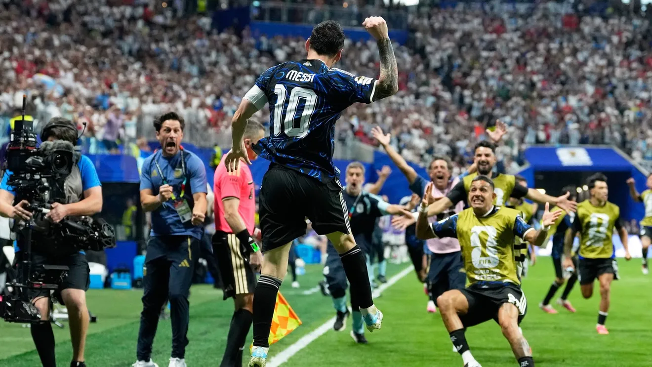 CM 2026 Argentinienii au pus mâna pe sticla lui Pickford pregătită pentru penalty-uri! Ce scria la Leo Messi