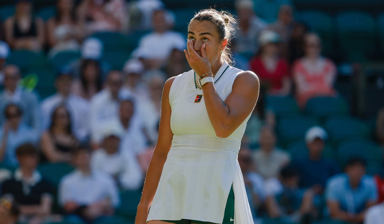„A fost înspăimântător”. Aryna Sabalenka a recunoscut ce a simțit în meciul cu controversata Jelena Ostapenko de la Wimbledon
