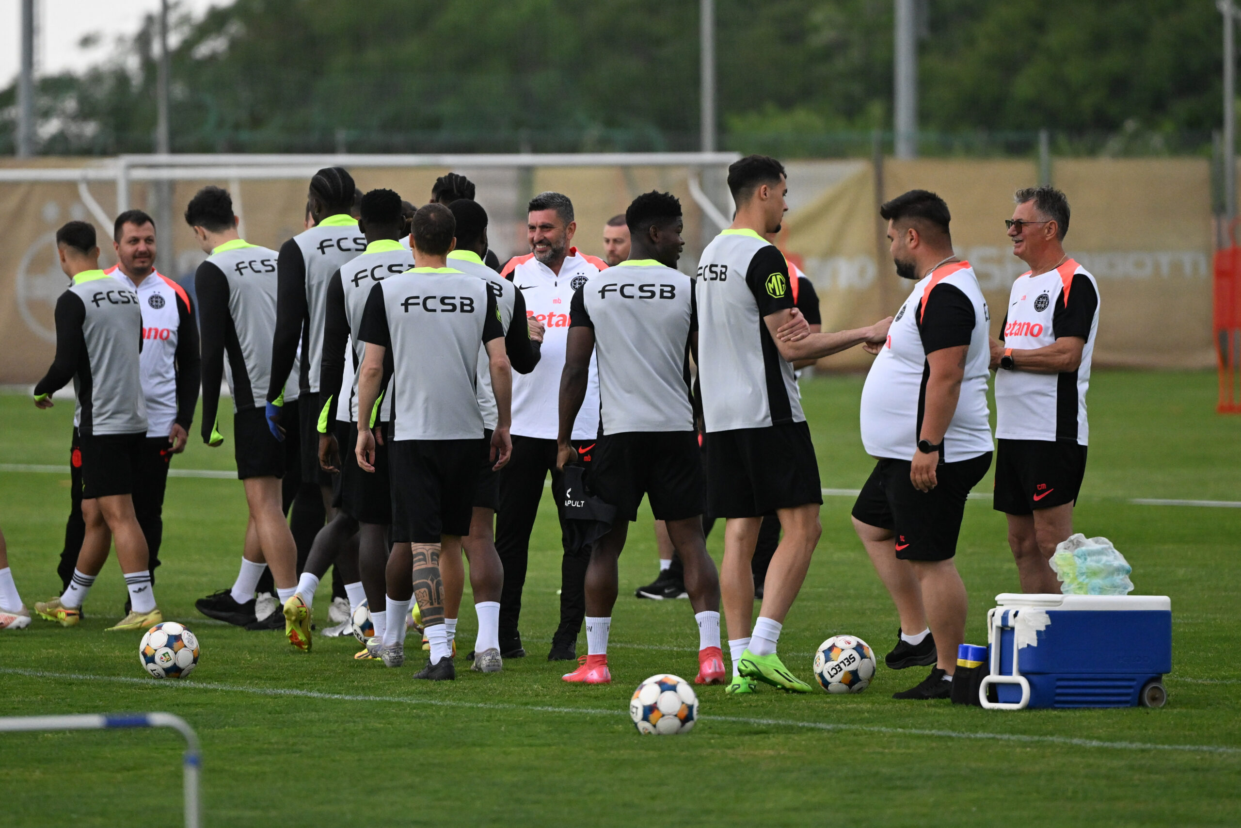 Mercato Estival în Superliga: Transferuri Cheie la FCSB și FC Voluntari