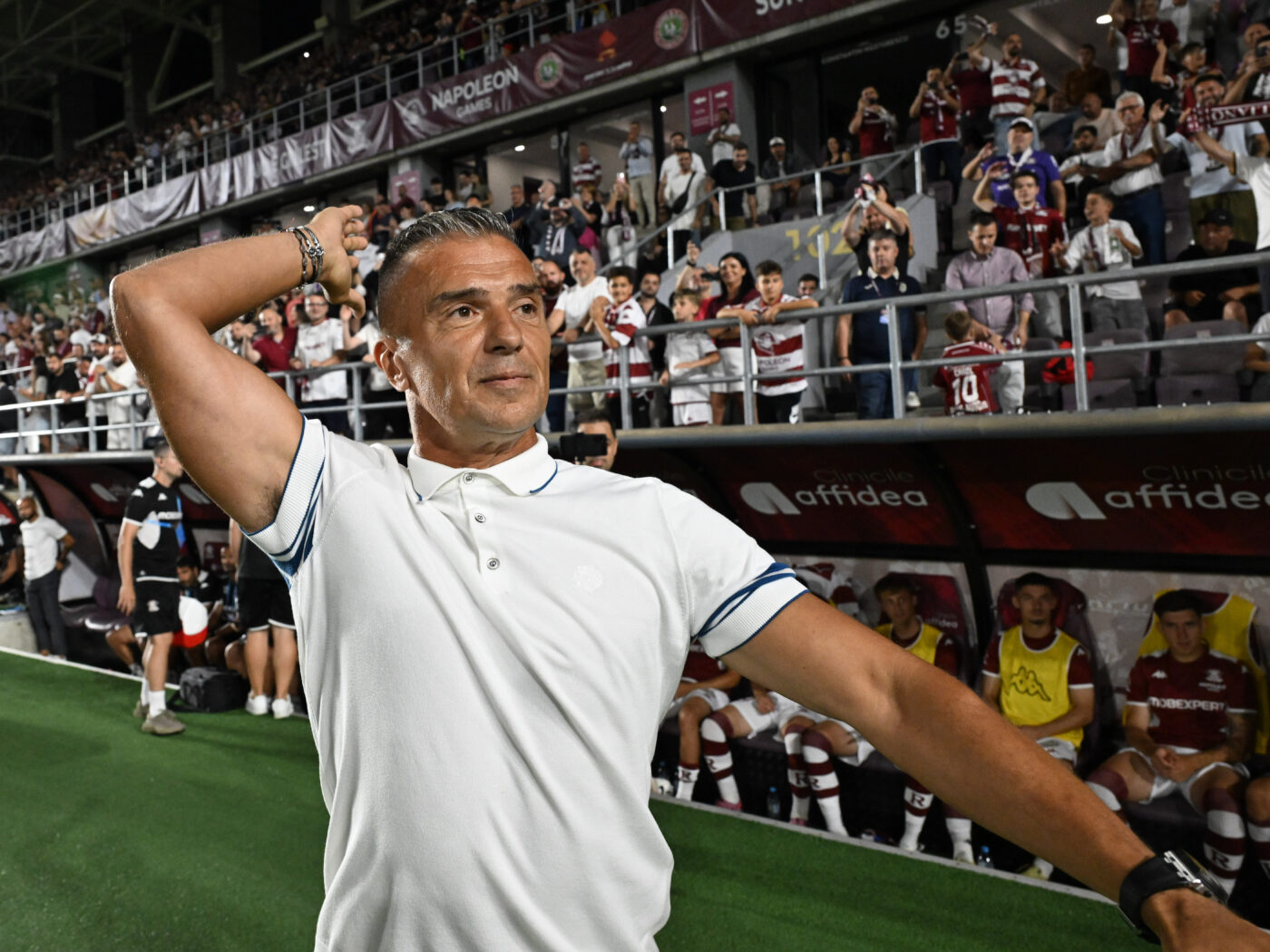 SPECIAL Ce n-ai văzut la TV în Rapid – Sepsi 1-0. Daniel Pancu, urmărit pas cu pas la prima victorie de la revenirea în Giulești. Ce nume mare a venit în fața galeriei la final