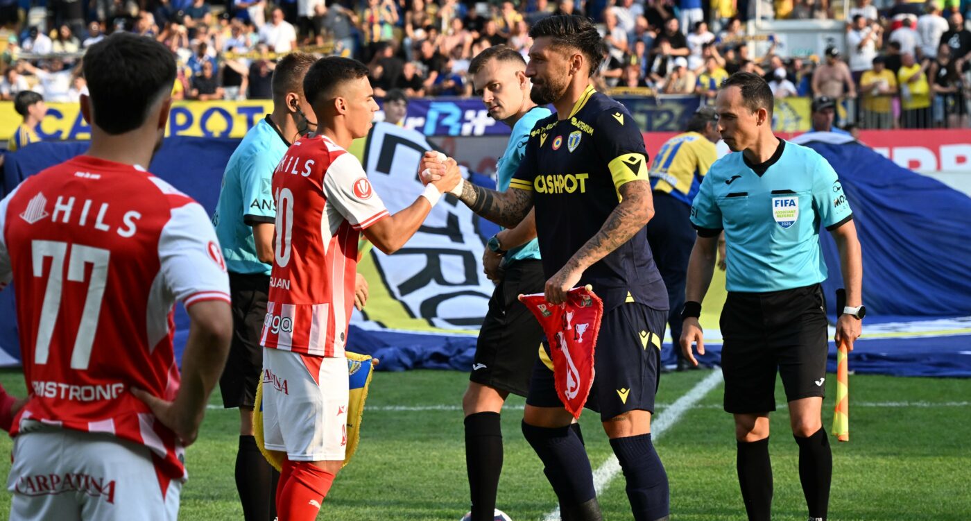 DECLARAȚII Cîrjan și Opruț i-au cerut lui Nicolescu, în direct, transferuri noi după Petrolul – Dinamo 1-0: „Se simt plecările! Din păcate, n-au venit atât de mulți!”