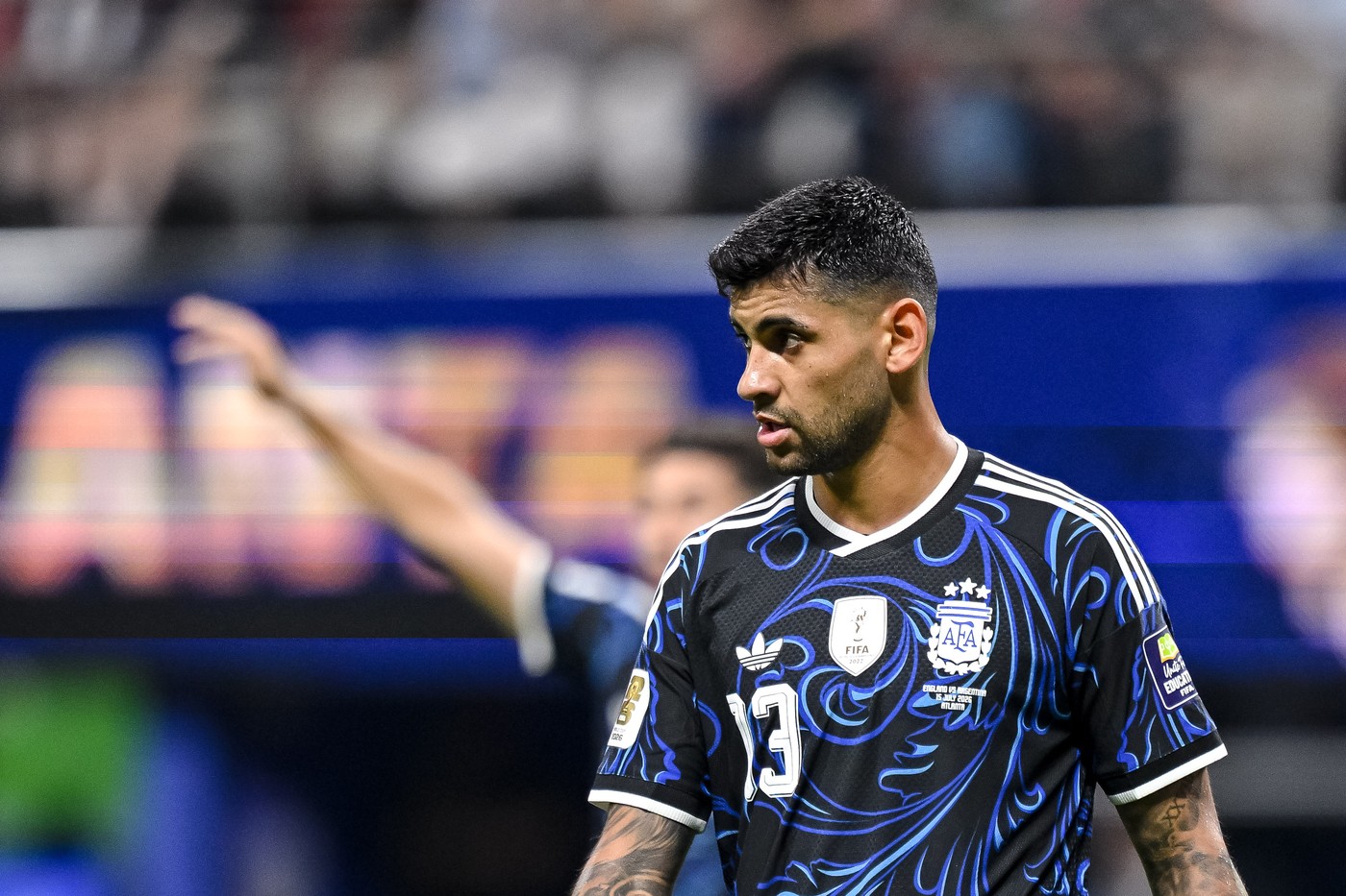 CM 2026 Cuti Romero i-a dat replica lui Gary Neville, care îl criticase: „Sper să nu fiu atât de prost când mă voi retrage”