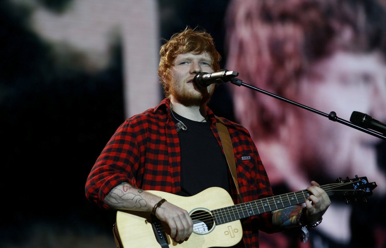 CM 2026 Ce surpriză! Ed Sheeran a mers în cantonamentul naționalei de la Cupa Mondială și a susținut un concert privat