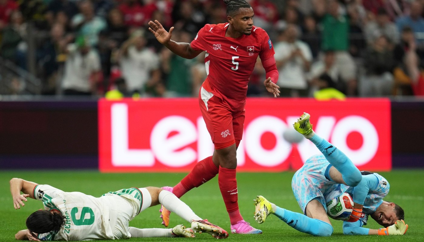 LIVEBLOG Elveția – Algeria live la Cupa Mondială. Diferență de un gol, totul se joacă dar mai multe faulturi decât șuturi!
