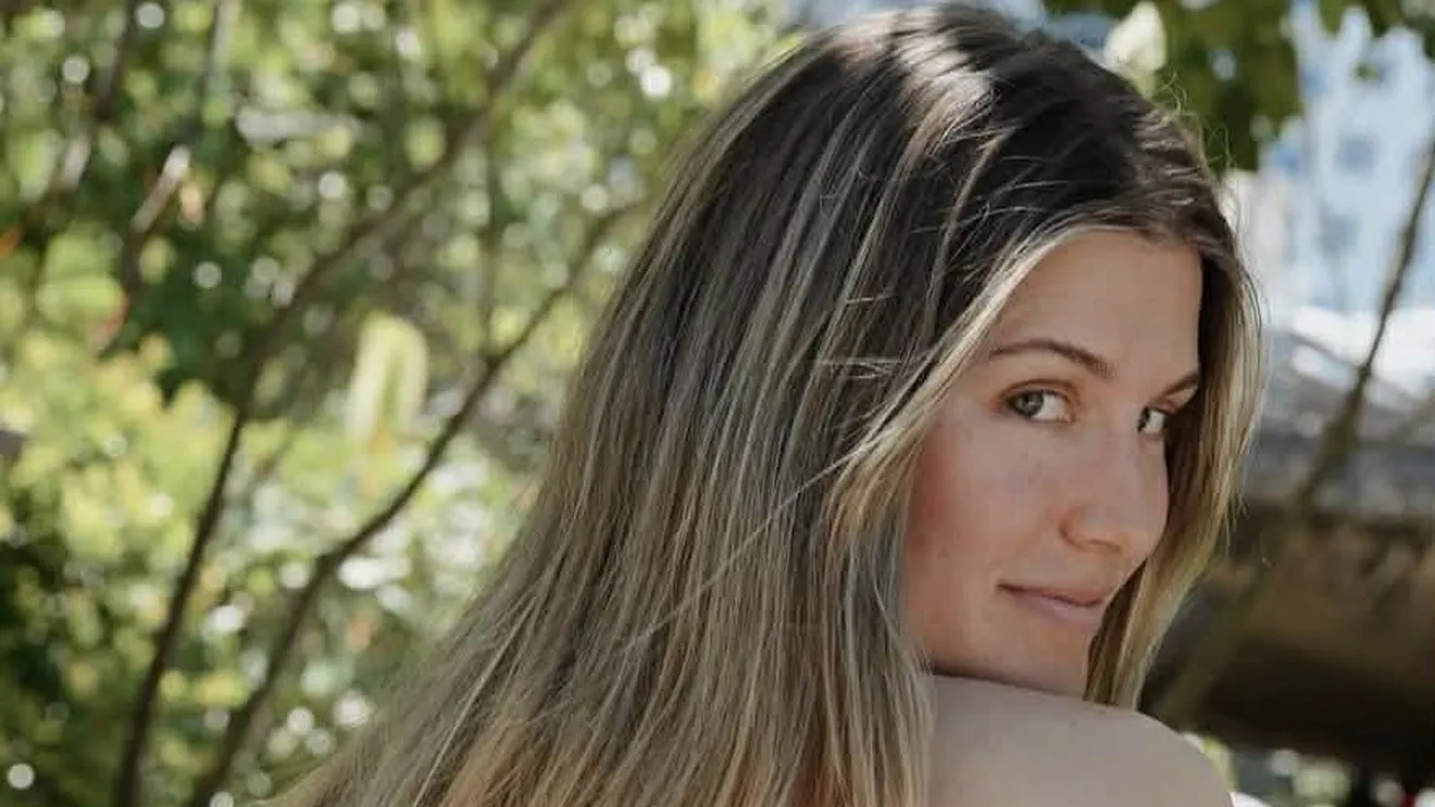 EXTRA S-a dezlănțuit în costum de baie, pe iaht, la Como! Imaginile verii cu Eugenie Bouchard