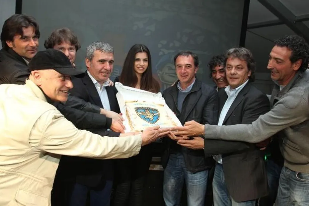 Faliment istoric! Tribunalul a desființat clubul legendar la care au fost Mircea Lucescu, Gică Hagi, Ioan Ovidiu Sabău și Florin Răducioiu