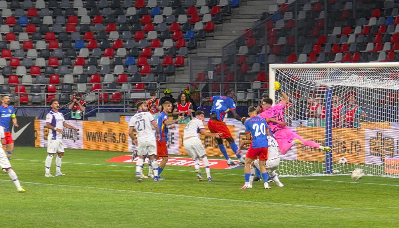 LIVE FCSB – FC Argeș 1-0, Live Text Online, în etapa 1 din Superliga. Bîrligea deschide scorul cu o reluare cu capul, de la 7-8 metri