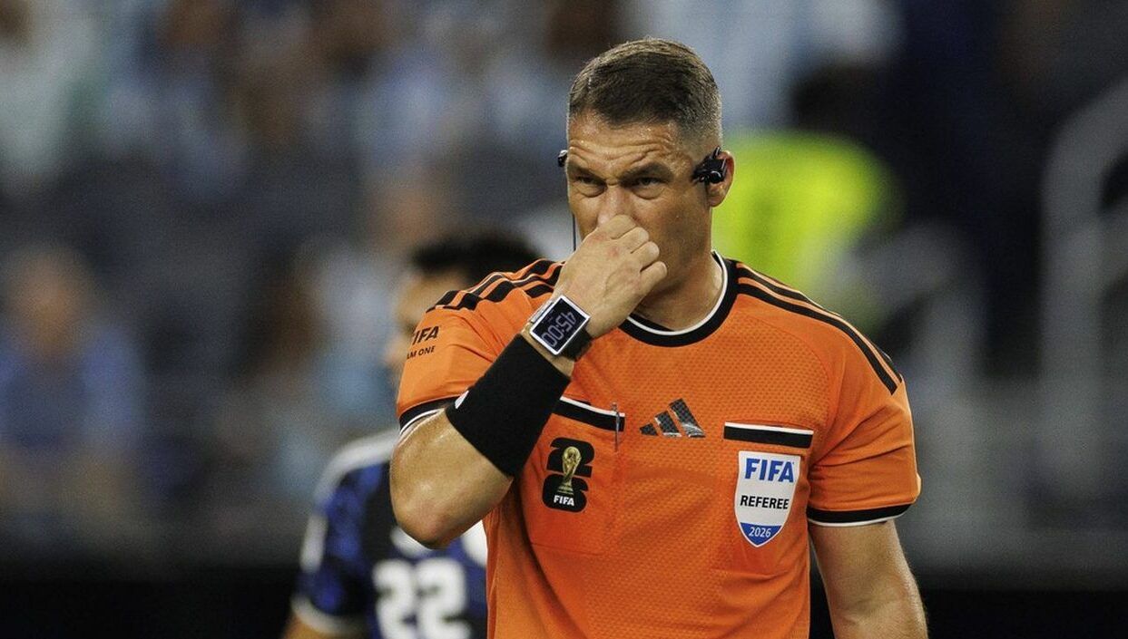 Ion Crăciunescu, reacție vehementă după ce Istvan Kovacs n-a mai fost delegat la Cupa Mondială: „Aveți pretenții după ce 15 arbitri din Superliga nu au luat testele fizice?”. EXCLUSIV