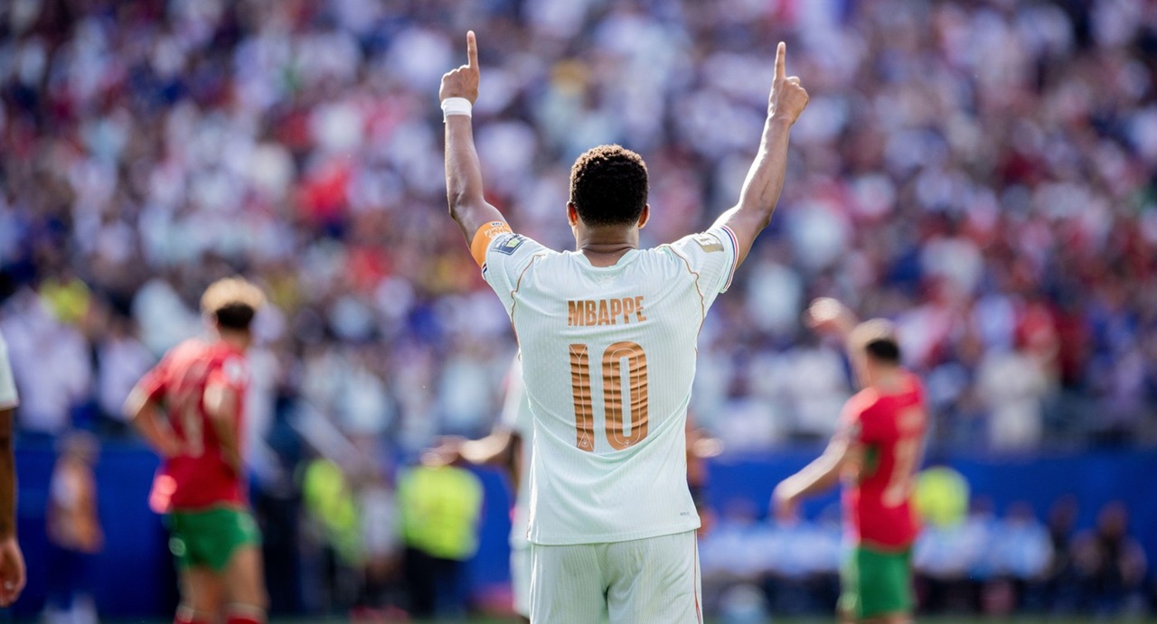 CM 2026 Kylian Mbappe a reușit ce n-a putut nici măcar Leo Messi! Recordul fantastic de goluri și pase de gol: e singurul din lume care a făcut asta la două Cupe Mondiale!