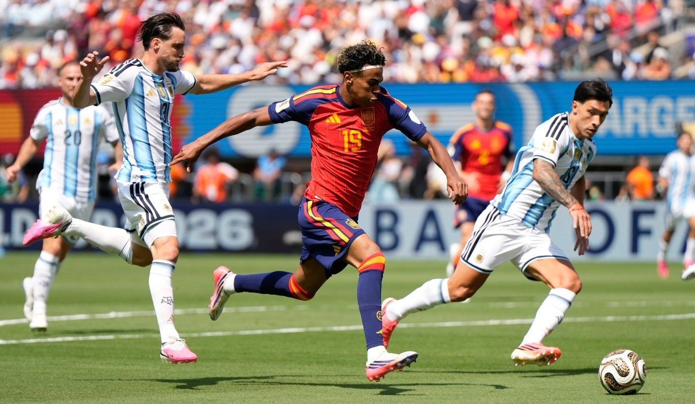 LIVEBLOG Live Spania – Argentina. Finala Cupei Mondiale intră în REPRIZELE de PRELUNGIRI după cartonaș ROȘU în minutul 90+3!