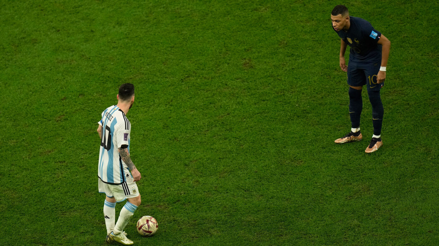 CM 2026 Nemaivăzut! Leo Messi poate câștiga Gheata de Aur de la Cupa Mondială în fața lui Mbappe datorită paselor de gol cu Anglia!