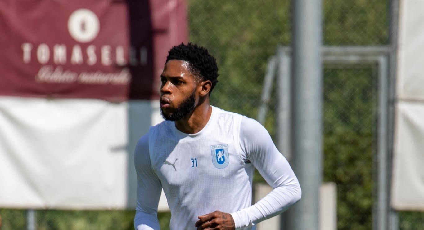MERCATO Ce se întâmplă cu ultimul transfer făcut de Universitatea Craiova în această vară! Motivul pentru care nu a debutat. EXCLUSIV