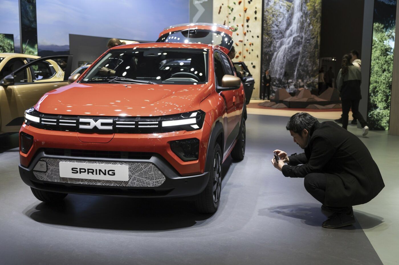 Sârbii au dezvăluit la ce a renunțat Dacia Spring pentru ca prețul să fie sub 18.000 de euro: „Șoferii sunt împărțiți”