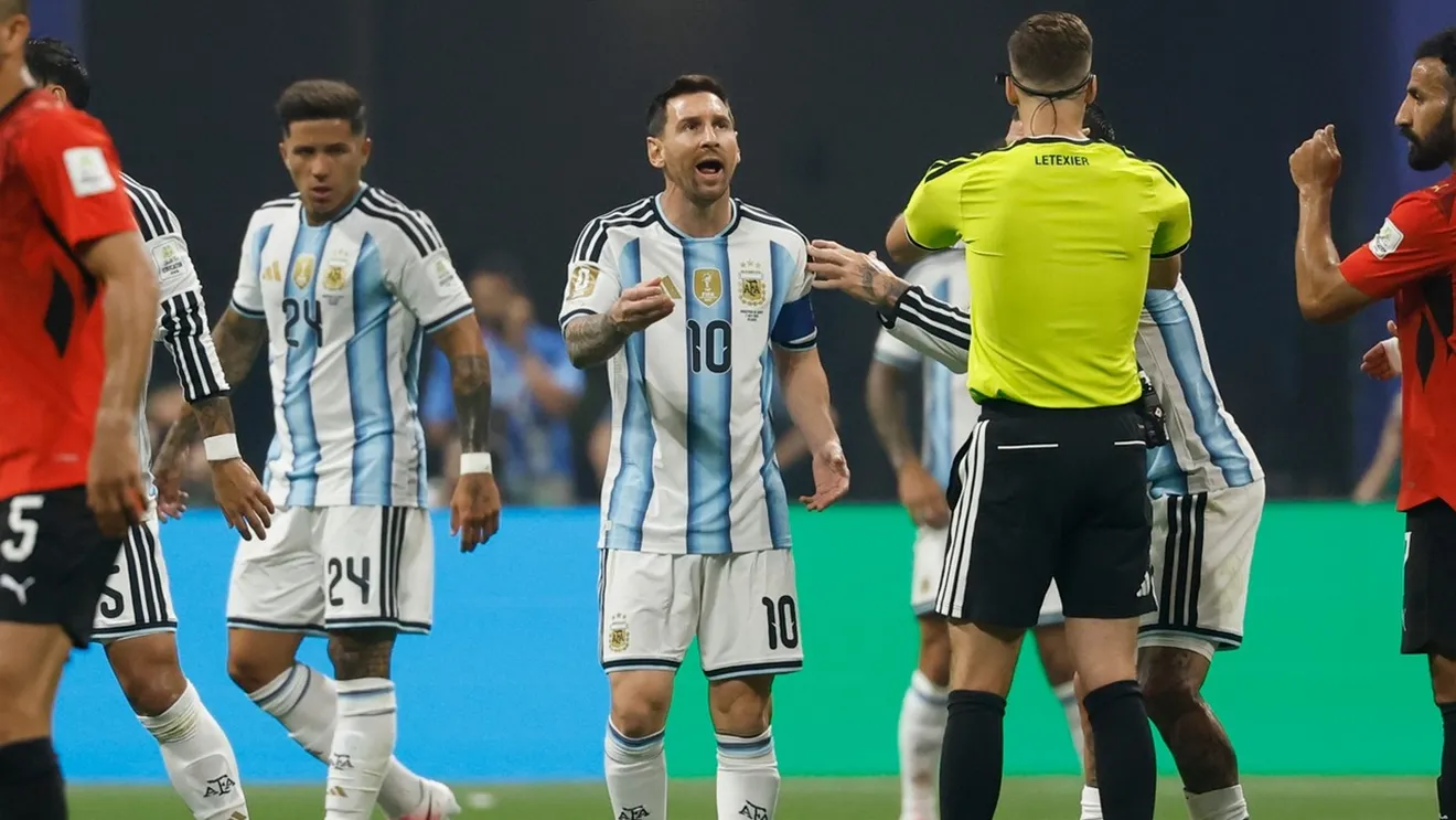 CM 2026 Scandal monstru în Argentina – Egipt! Africanii au marcat golul de 2-0, dar arbitrul Letexier l-a anulat cu VAR