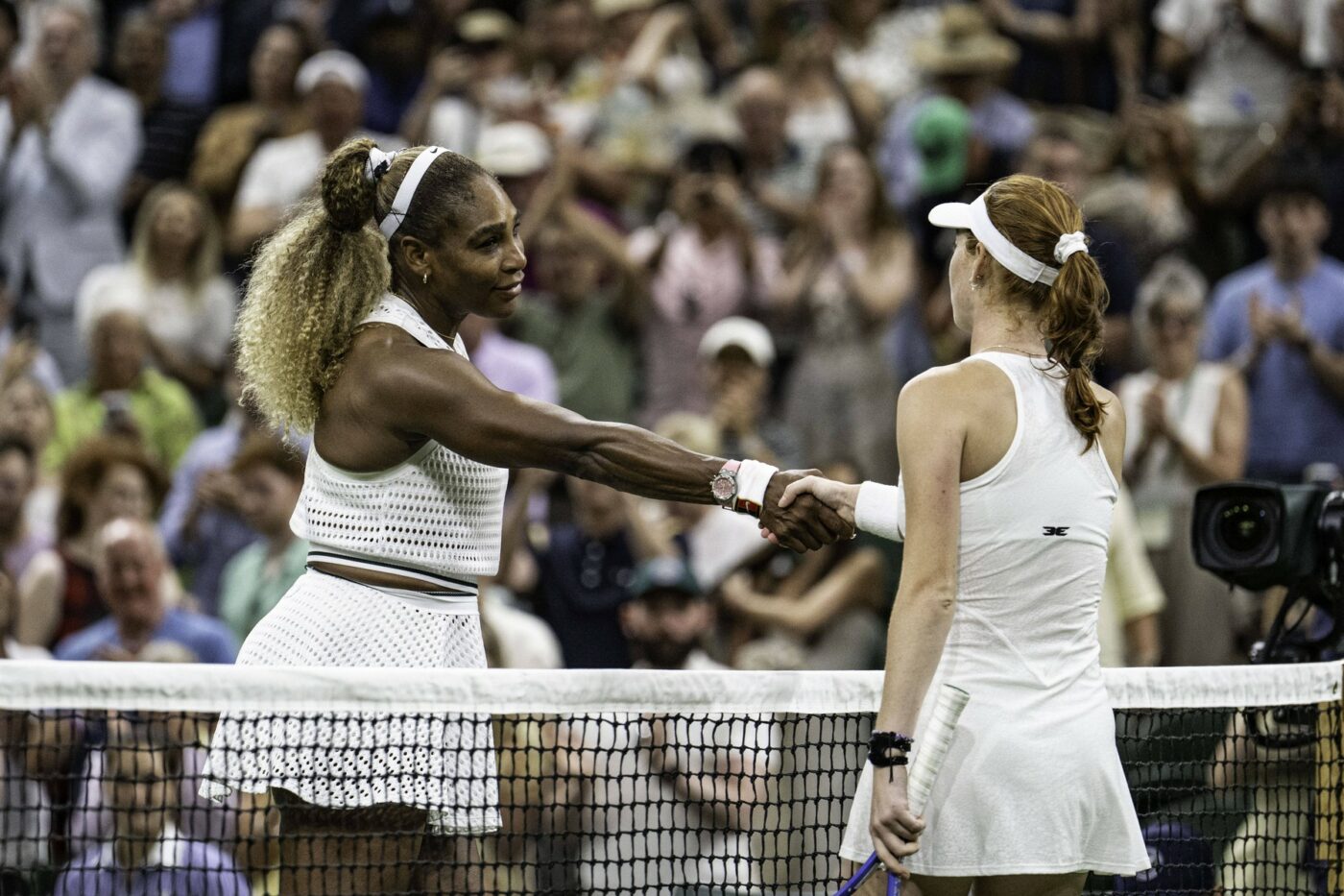 TENIS Serena Williams a pierdut în turul I la Wimbledon, în urma revenirii în tenisul profesionist. Prima reacție după ce a fost învinsă de numărul 87 WTA
