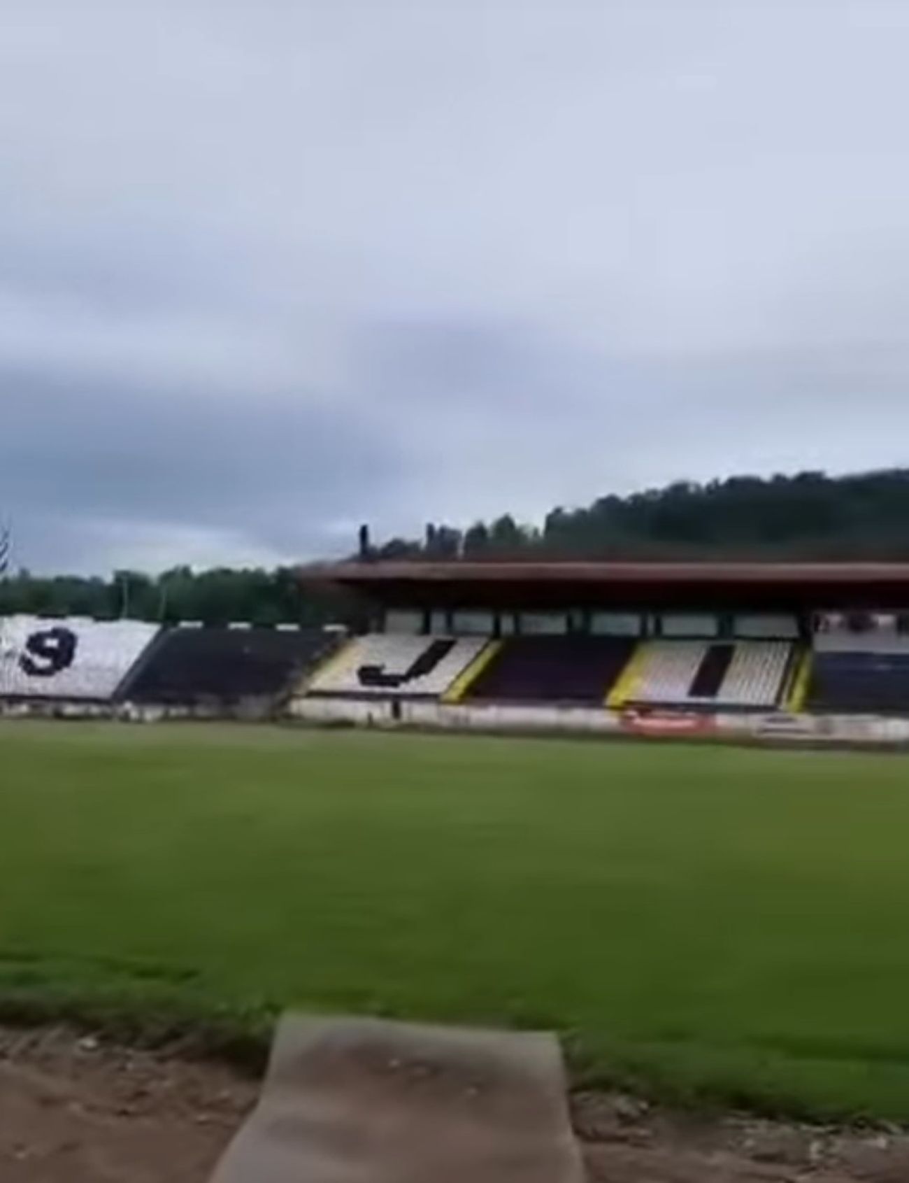 Stadion de Superligă în Petroșani: Corvinul se mută acasă