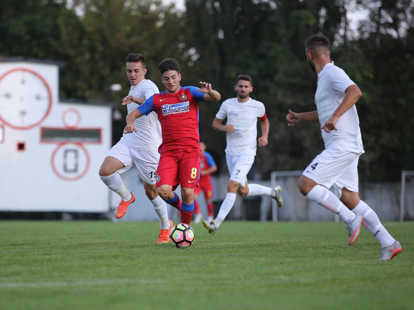 Fosta speranță a FCSB, ”Pariul lui Mirel Rădoi”, schimbă echipa în Liga 3. Va juca la un club care pregătește o surpriză în noul sezon