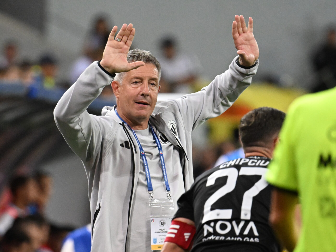 Surpriza lui Bergodi pentru meciul cu Brann. Jucătorul de Mondial e pregătit să joace. Cum schimbă transferul lui Coubiș strategia în cazul său