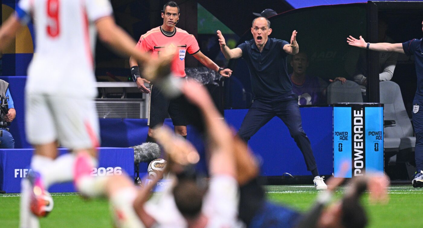 CM 2026 Thomas Tuchel a dat vina pe fotbaliștii săi după Anglia – Argentina 1-2 și a încheiat ironic: „E responsabilitatea antrenorului, cu siguranță”