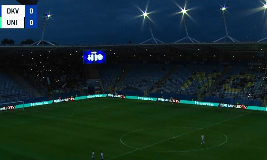 A picat nocturna la Dinamo Kiev – U Cluj! Arbitrul a fost nevoit să întrerupă meciul