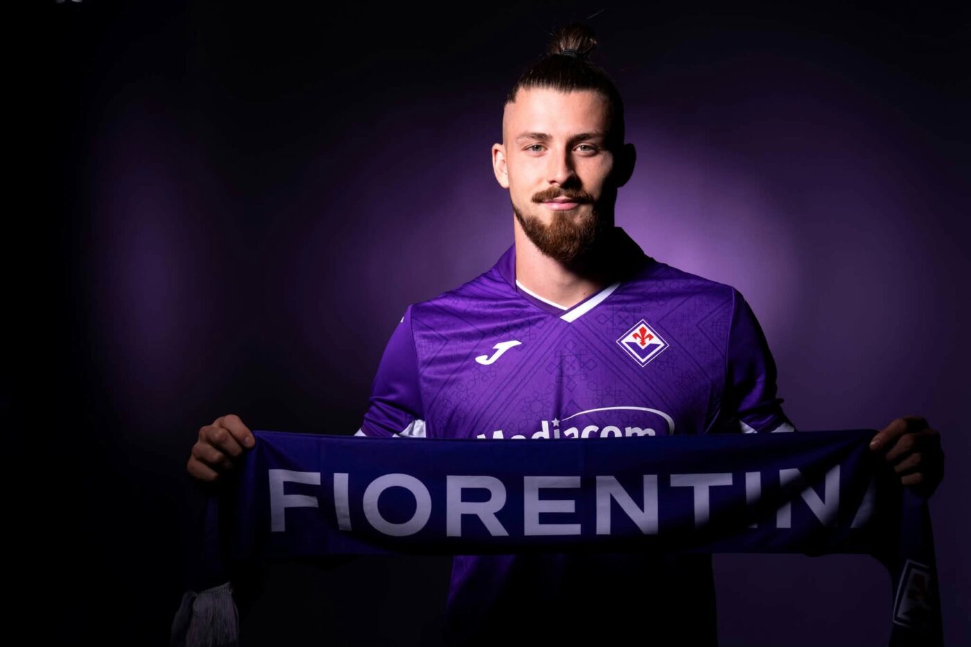 MERCATO Un român îl va înfrunta pe Radu Drăgușin în primul amical al Fiorentinei! Cum îl consideră antrenorul Fabio Grosso pe „tricolor”