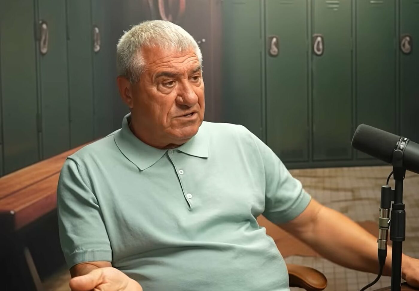 Victor Becali, acaparat și el de TikTok, la fel ca vărul Gigi Becali: „Băi, nu se poate, stau ca nebunul să mă uit”