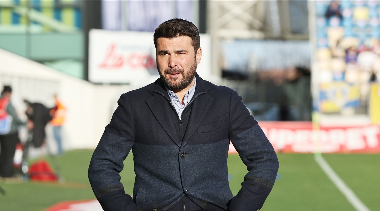 Clubul de top din Superliga, oferte pentru Adrian Mutu și Cristian Săpunaru, la „pachet”! „Contractele pe masă”