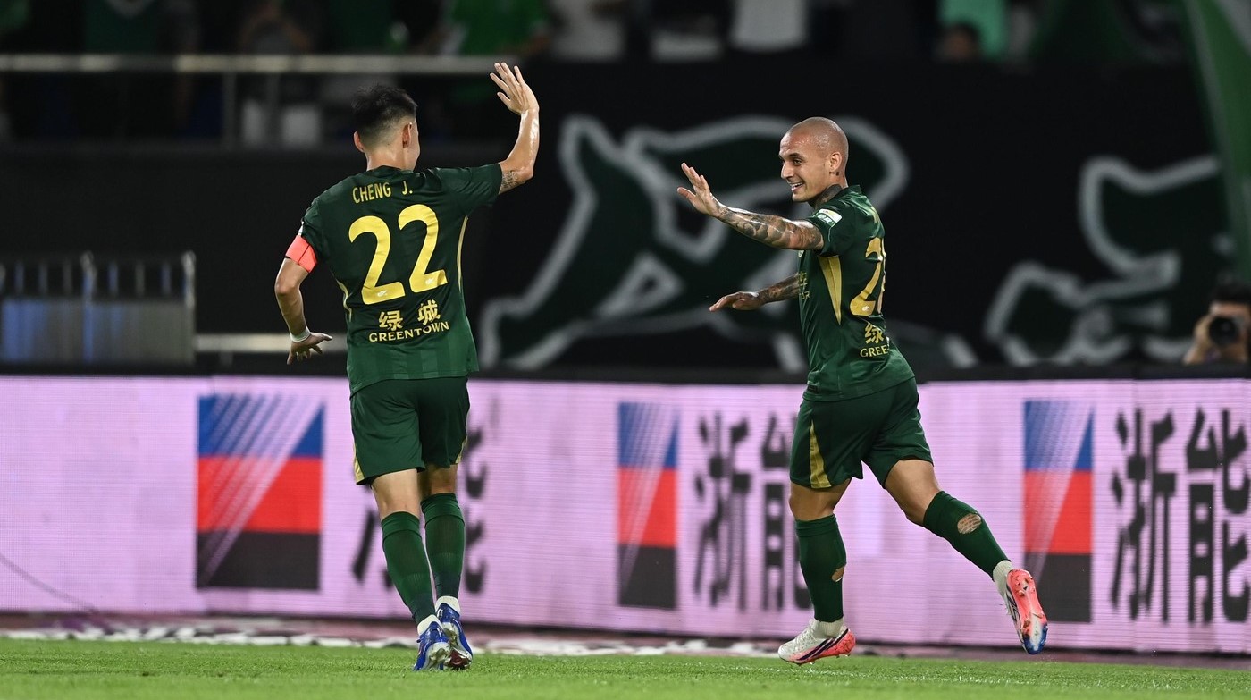 Alex Mitriță, spectacol total în China! A umilit echipa la care joacă alți doi români: hat-trick și assist într-un zdrobitor 6-0