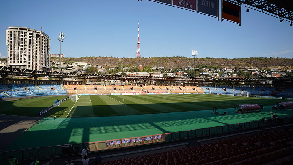 LIVEBLOG Ararat Armenia – Universitatea Craiova. Frapant! Câți suporteri vor fi pe stadion azi la Erevan pentru meciul decisiv din play-off Europa League. EXCLUSIV