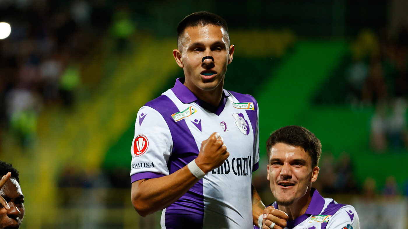 DECLARAȚII Ce i-a spus Bogdan Andone lui Robert Moldoveanu, autorul unui gol cu Farul, chiar în dimineața meciului!