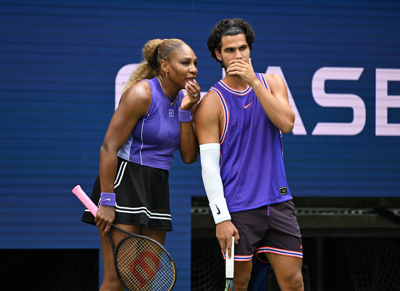 TENIS Alcaraz și Serena Williams au făcut pereche la US Open, dar au fost eliminați. Cine a învins echipa starurilor